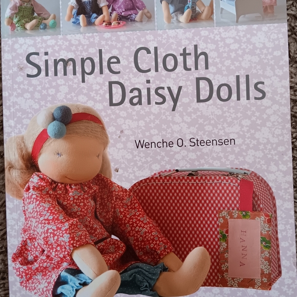 Other - Waldorf Doll Making Simple Cloth Daisy Dolls Book - Red and Pink